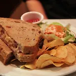 加拉克希亚酒店