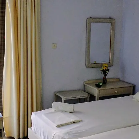 Galaxias Hotel 2*