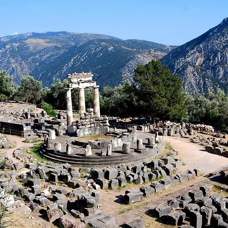 Ξενοδοχείο γαλαξίας Άγιοι Πάντες